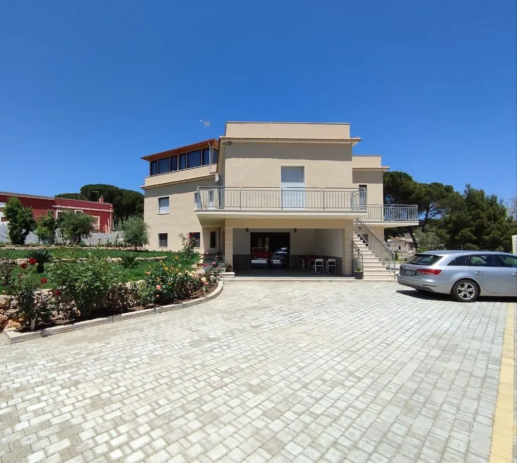 Bed & Breakfast Cristian Rooms Avola