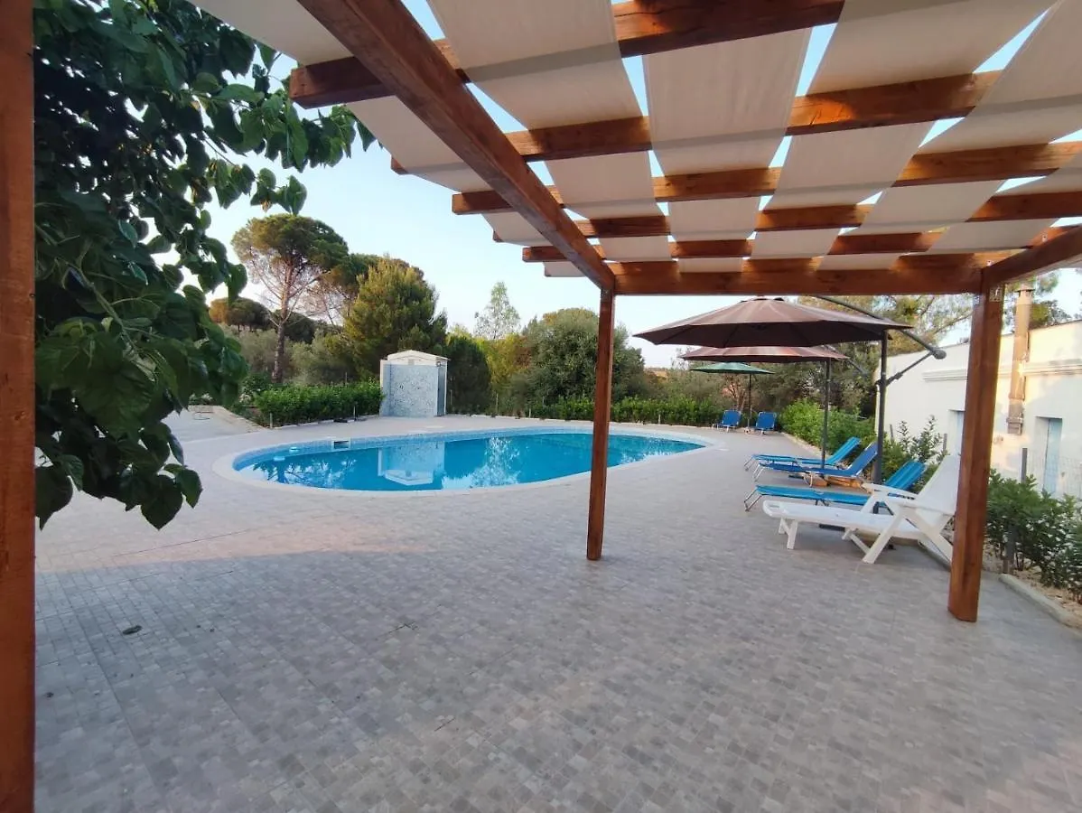 Cristian Rooms Avola 2*,  Italien