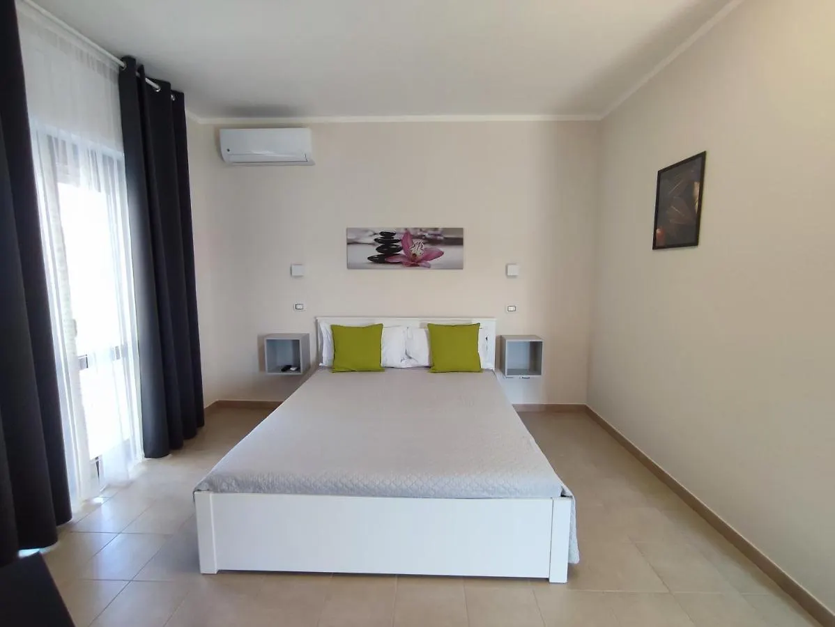 Couette-café Cristian Rooms Avola