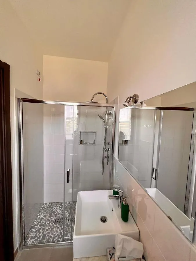 Cristian Rooms Avola