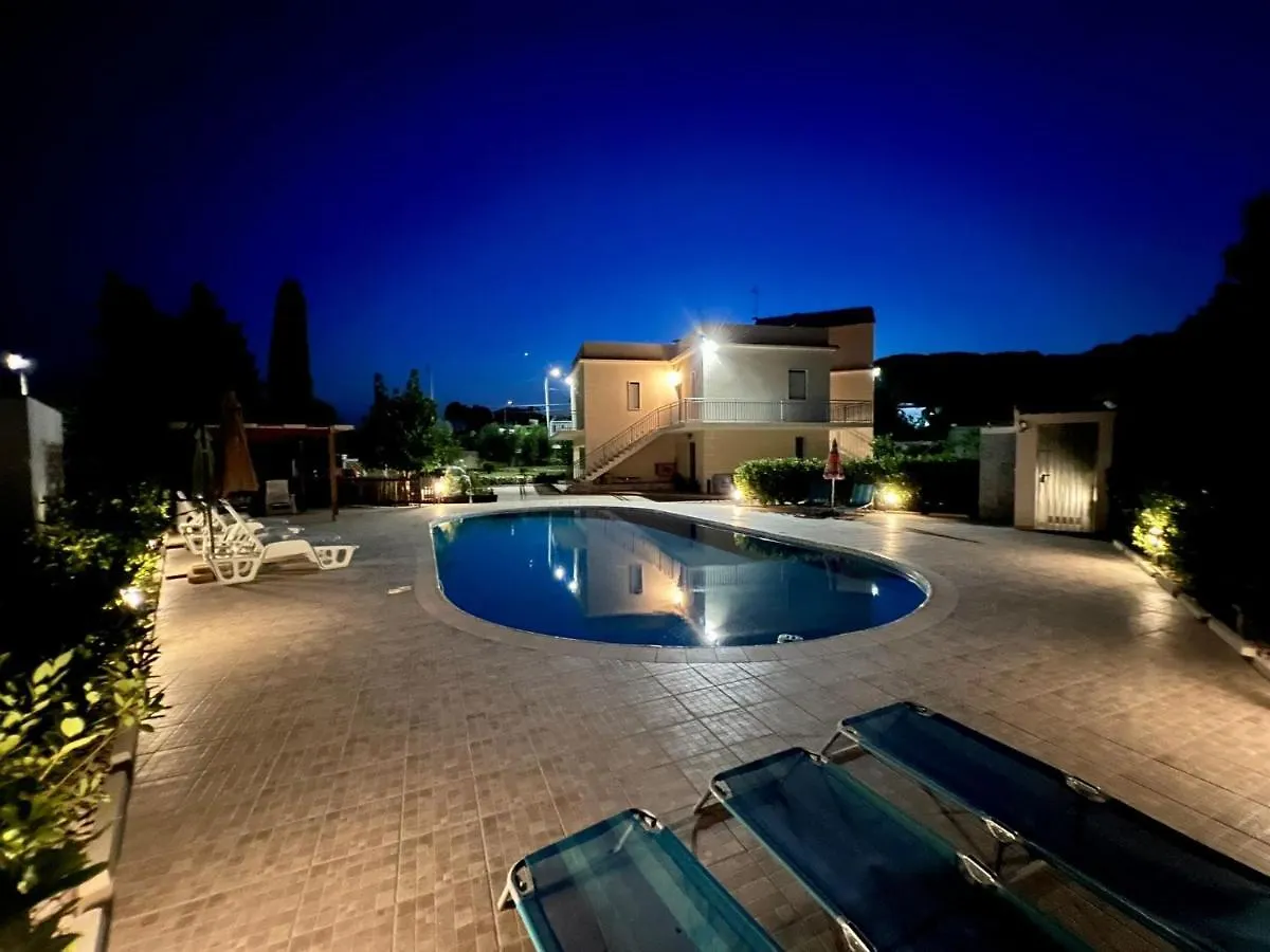 Cristian Rooms Avola